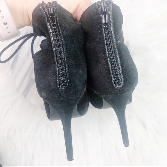 Steve Madden Yeskia Black Suede Heels - Picture 6 of 8